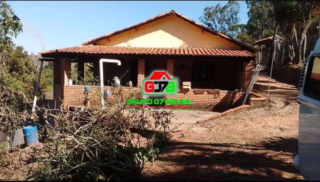 Fazenda à venda com 2 quartos, 2500m² - Foto 1