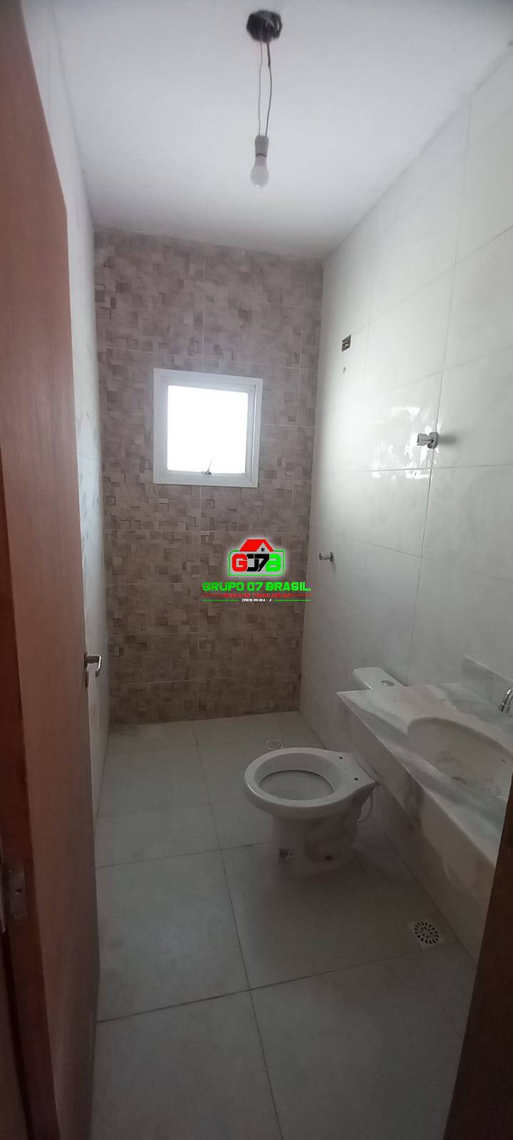 Casa à venda com 2 quartos, 135m² - Foto 9