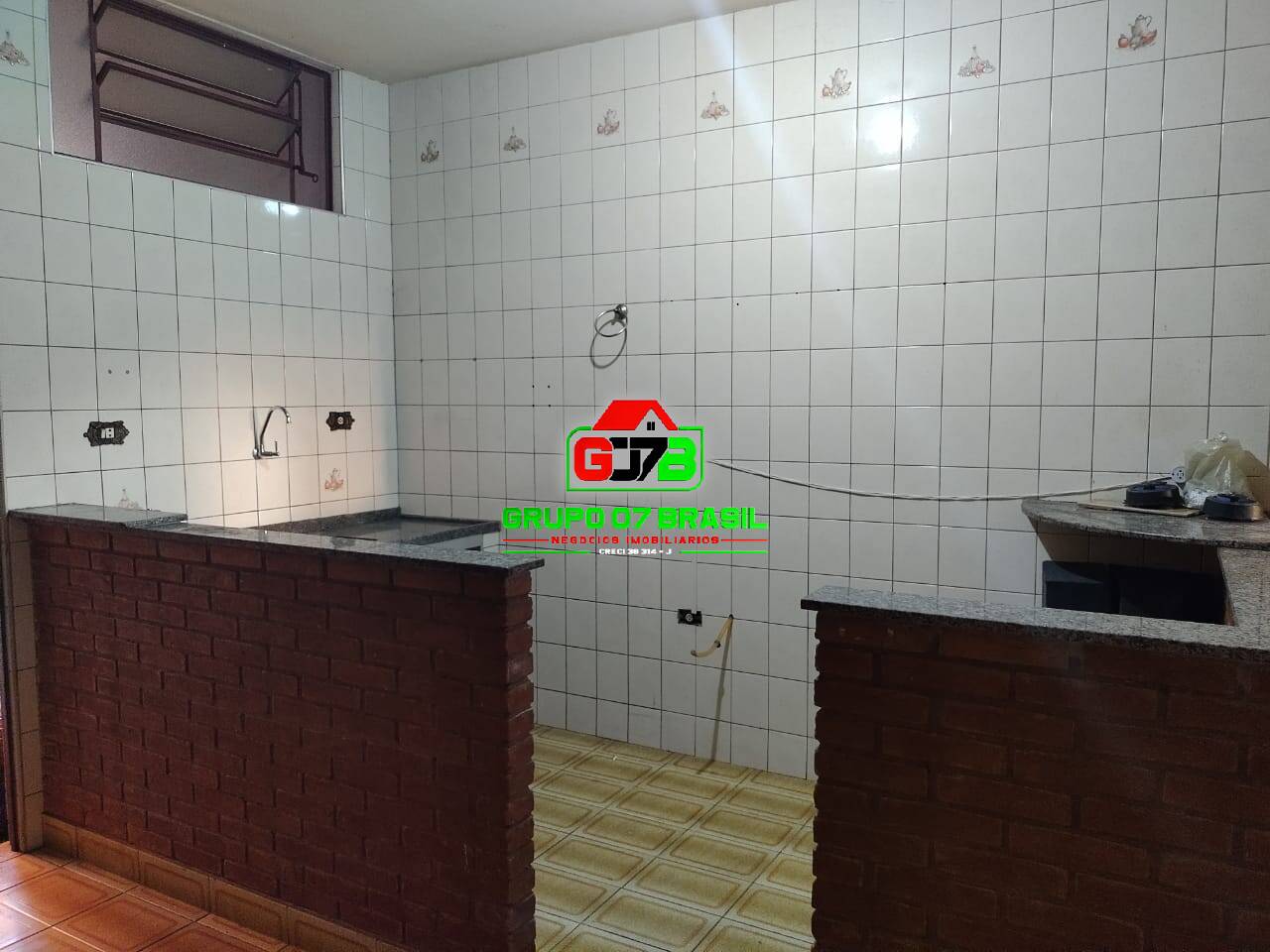 Casa à venda com 2 quartos, 90m² - Foto 15