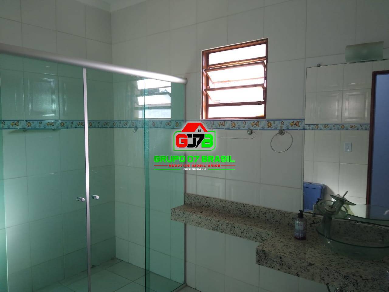 Casa à venda com 2 quartos, 250m² - Foto 9