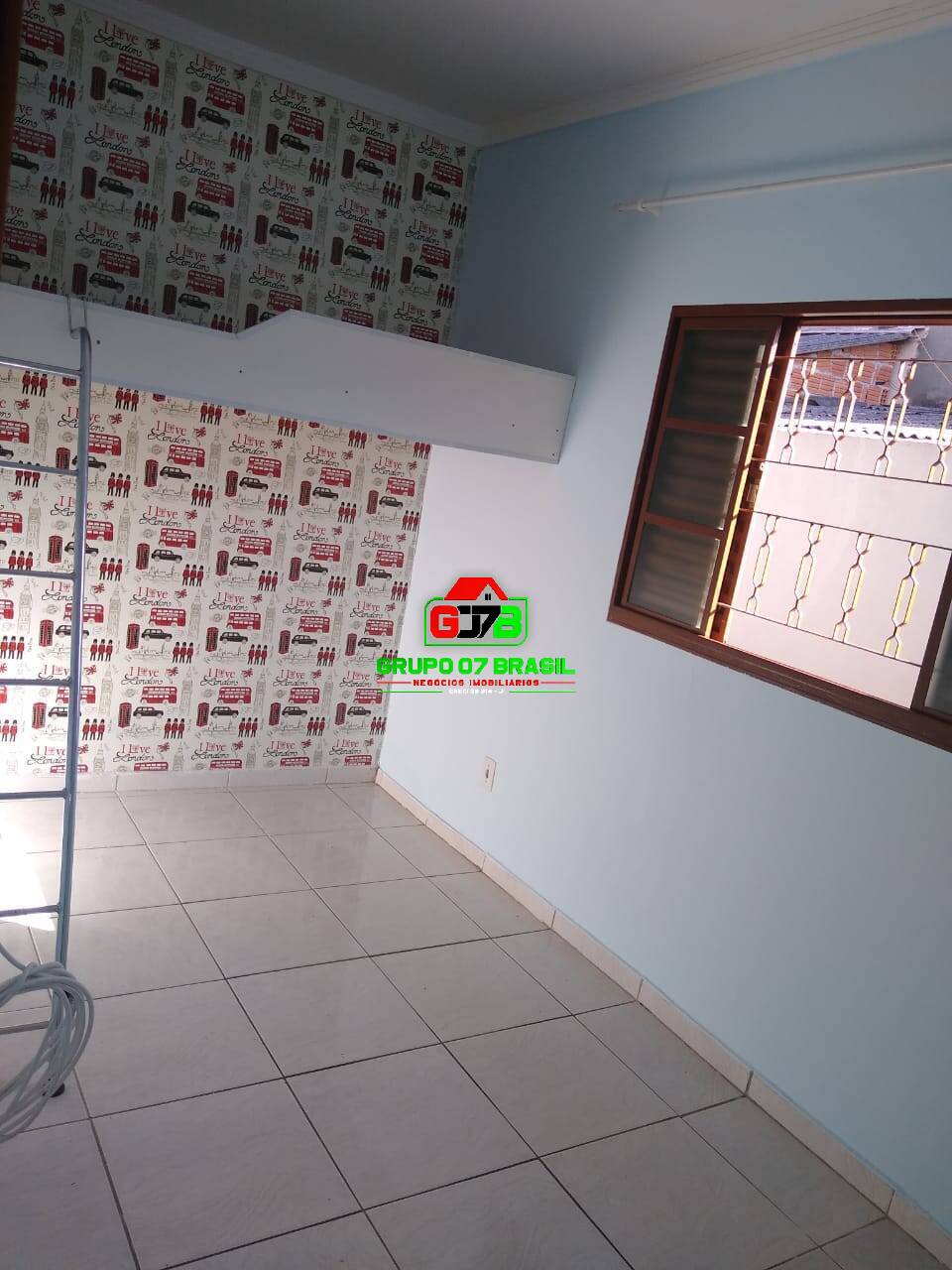 Casa à venda com 2 quartos, 250m² - Foto 12