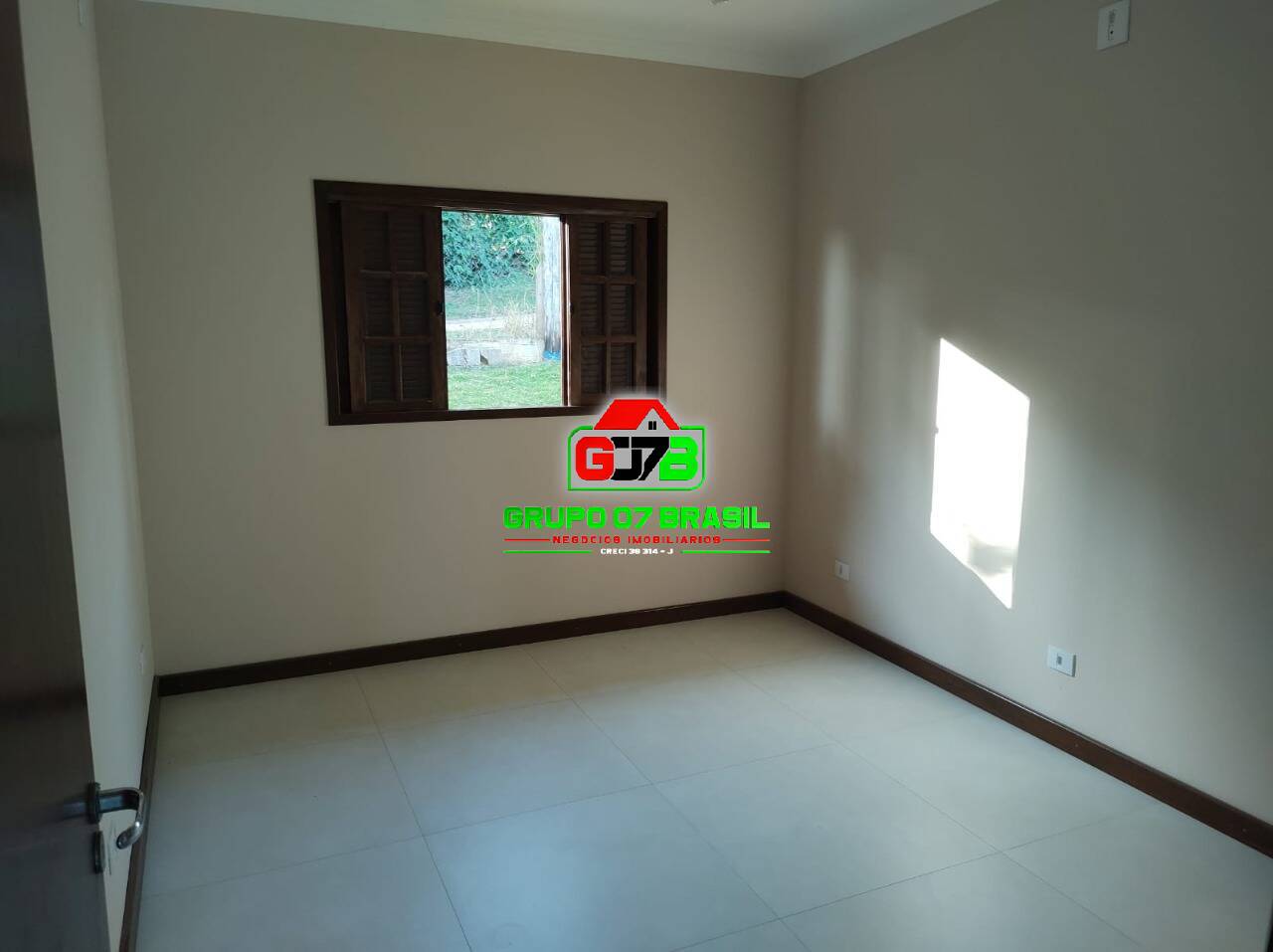 Fazenda à venda com 2 quartos, 800m² - Foto 12