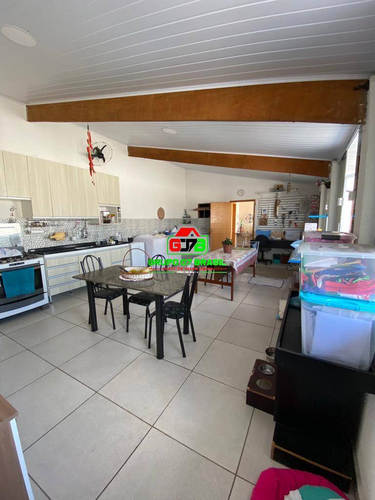 Sobrado à venda com 3 quartos, 135m² - Foto 2