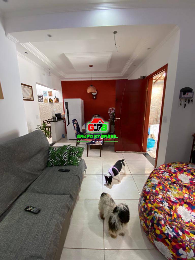 Sobrado à venda com 3 quartos, 135m² - Foto 1