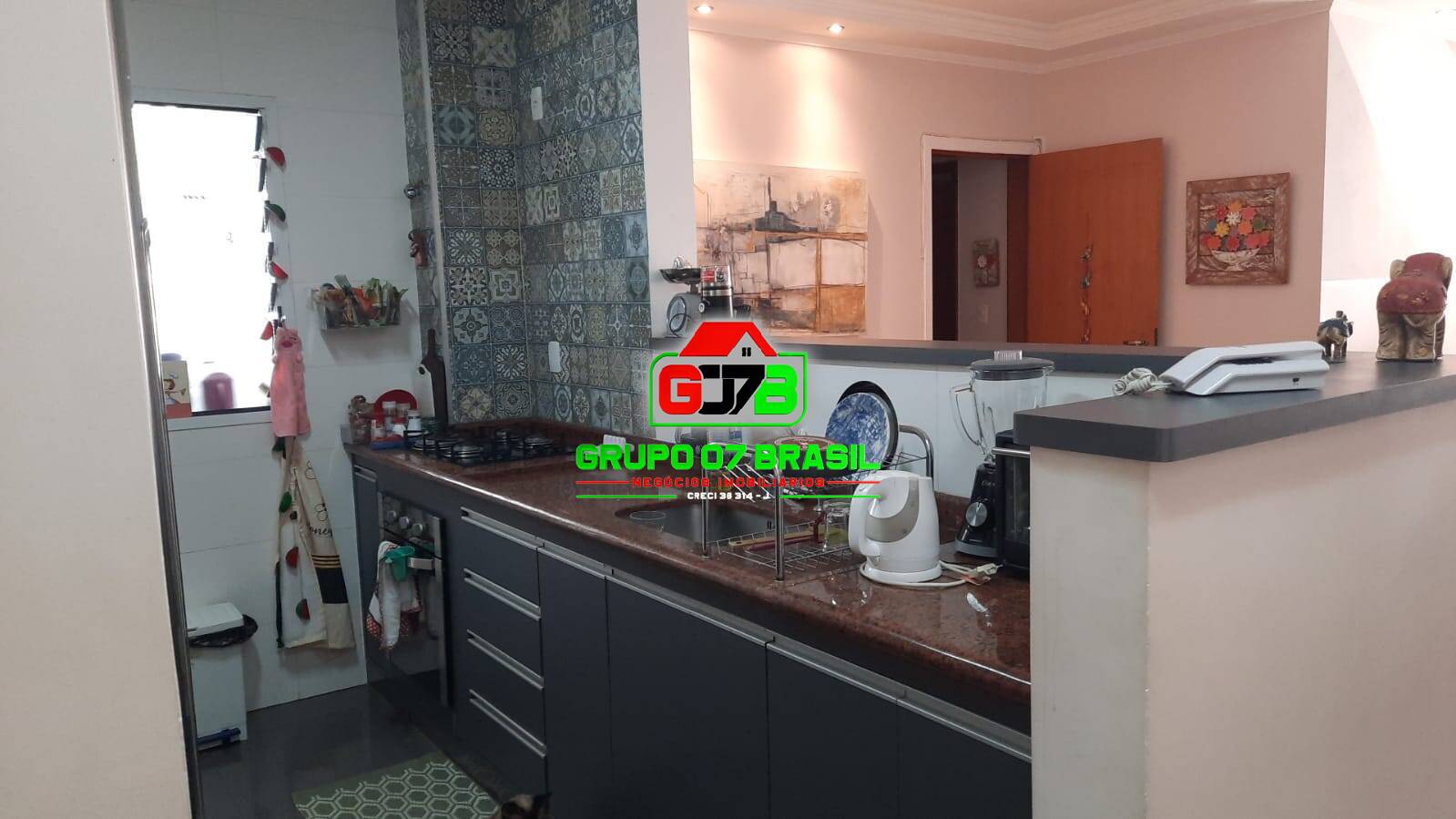 Apartamento para alugar com 3 quartos, 111m² - Foto 11