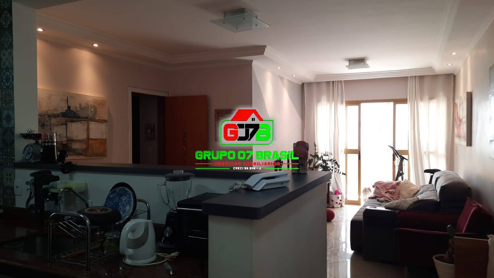 Apartamento para alugar com 3 quartos, 111m² - Foto 14