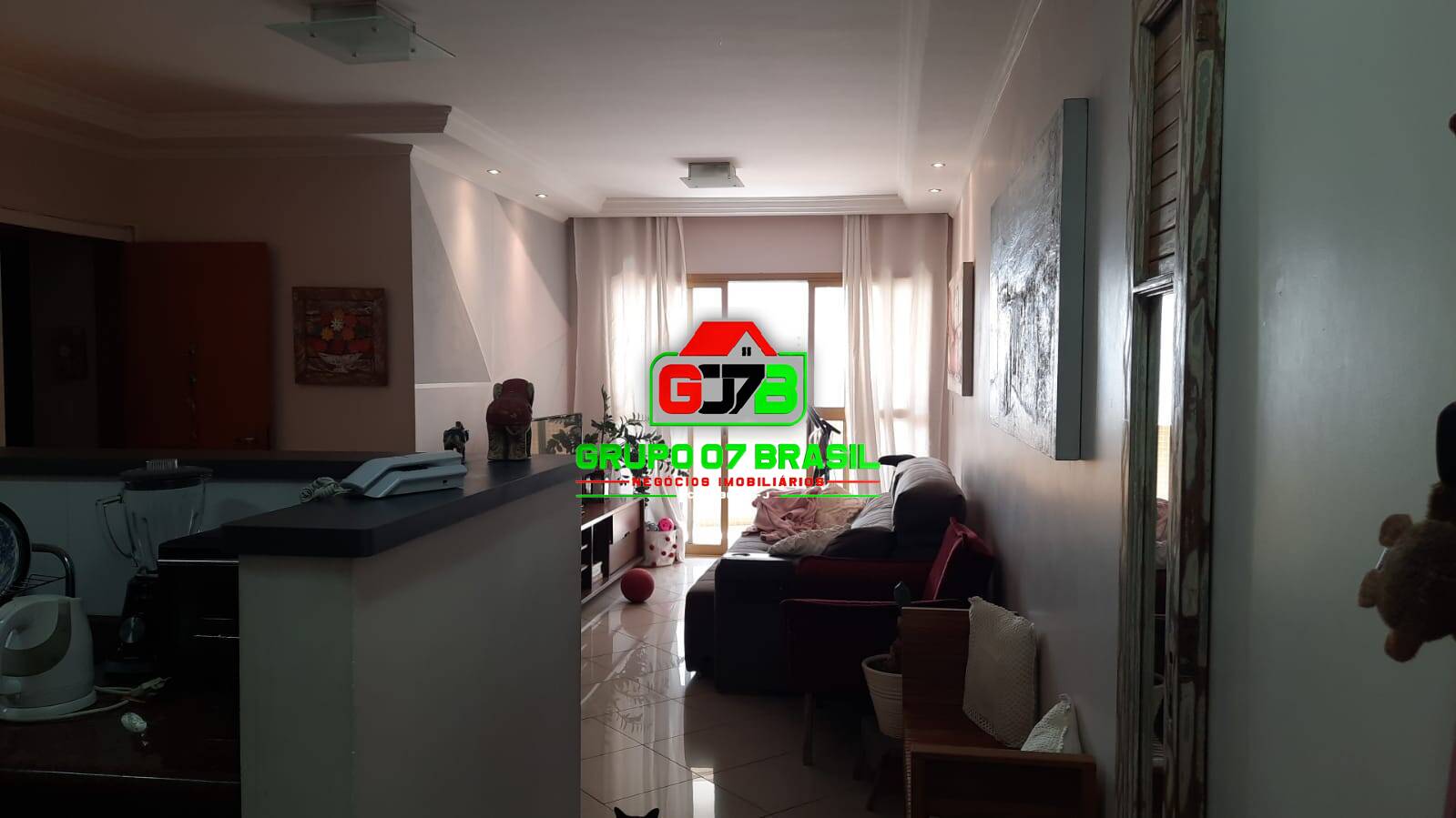 Apartamento para alugar com 3 quartos, 111m² - Foto 8