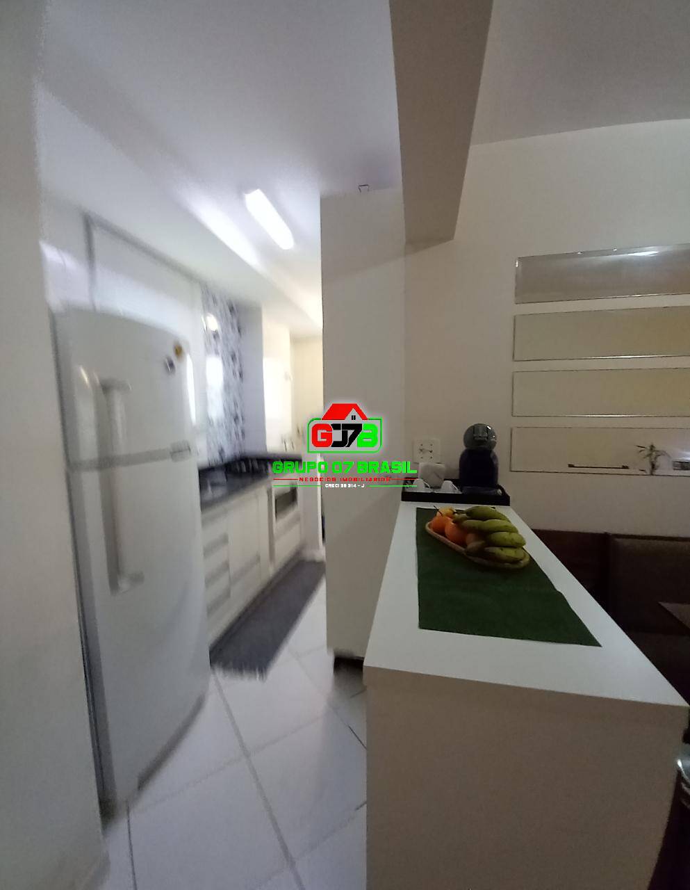 Apartamento à venda com 2 quartos, 60m² - Foto 3