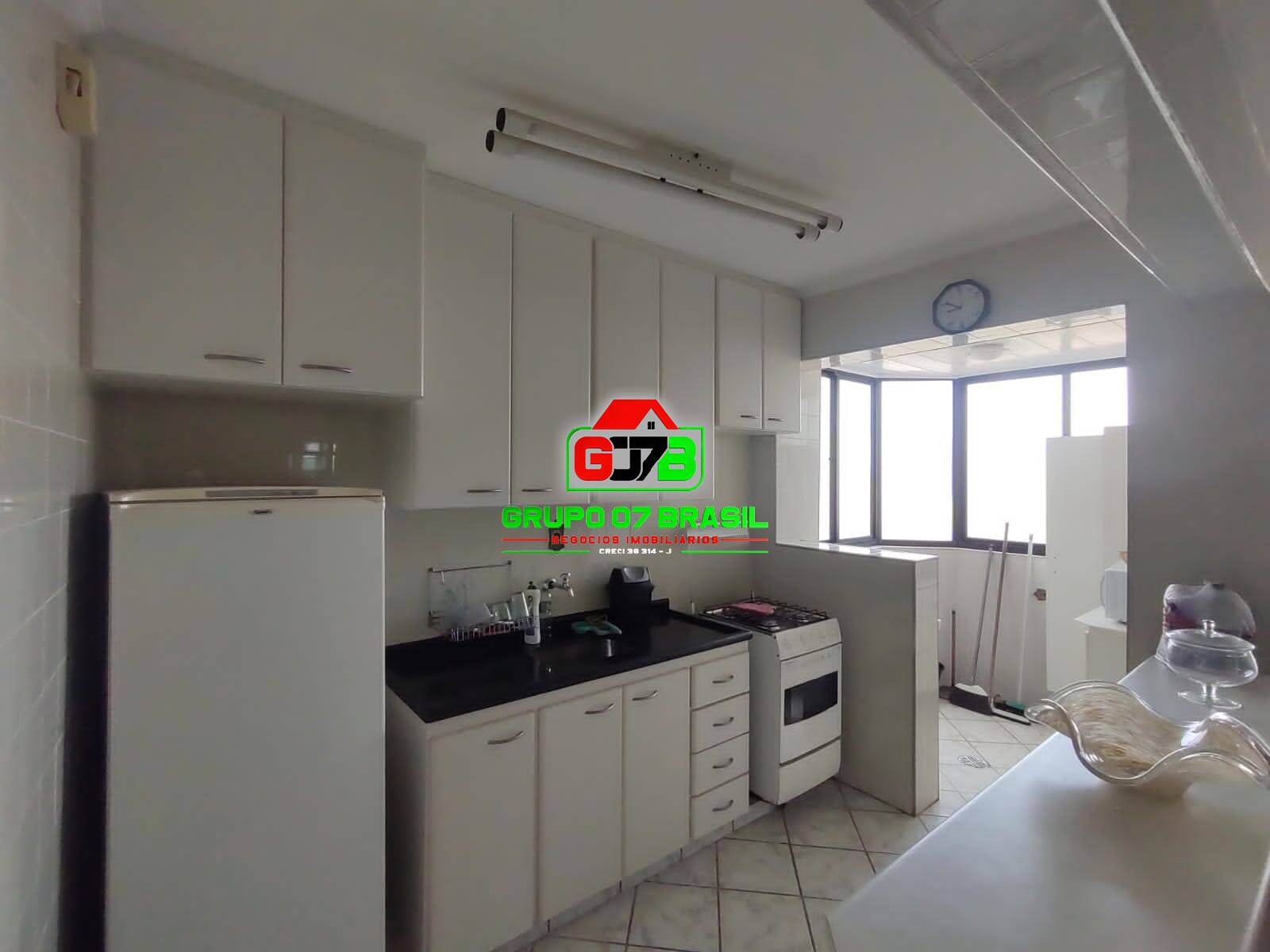 Apartamento à venda com 2 quartos, 90m² - Foto 18