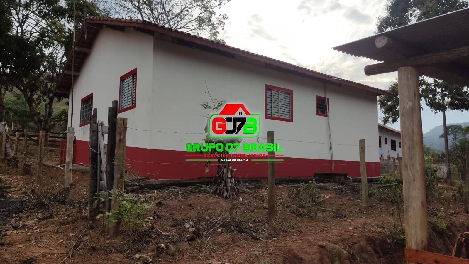 Fazenda à venda com 4 quartos, 2000m² - Foto 8