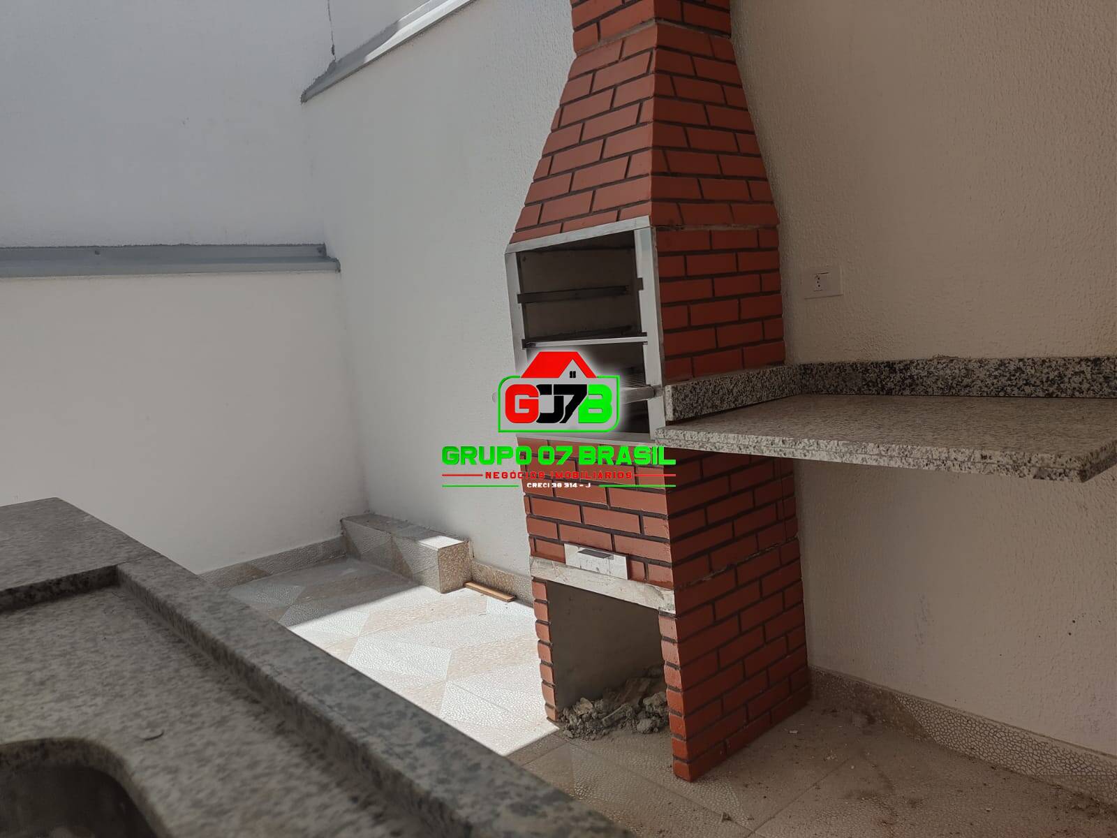 Casa à venda com 2 quartos, 100m² - Foto 14