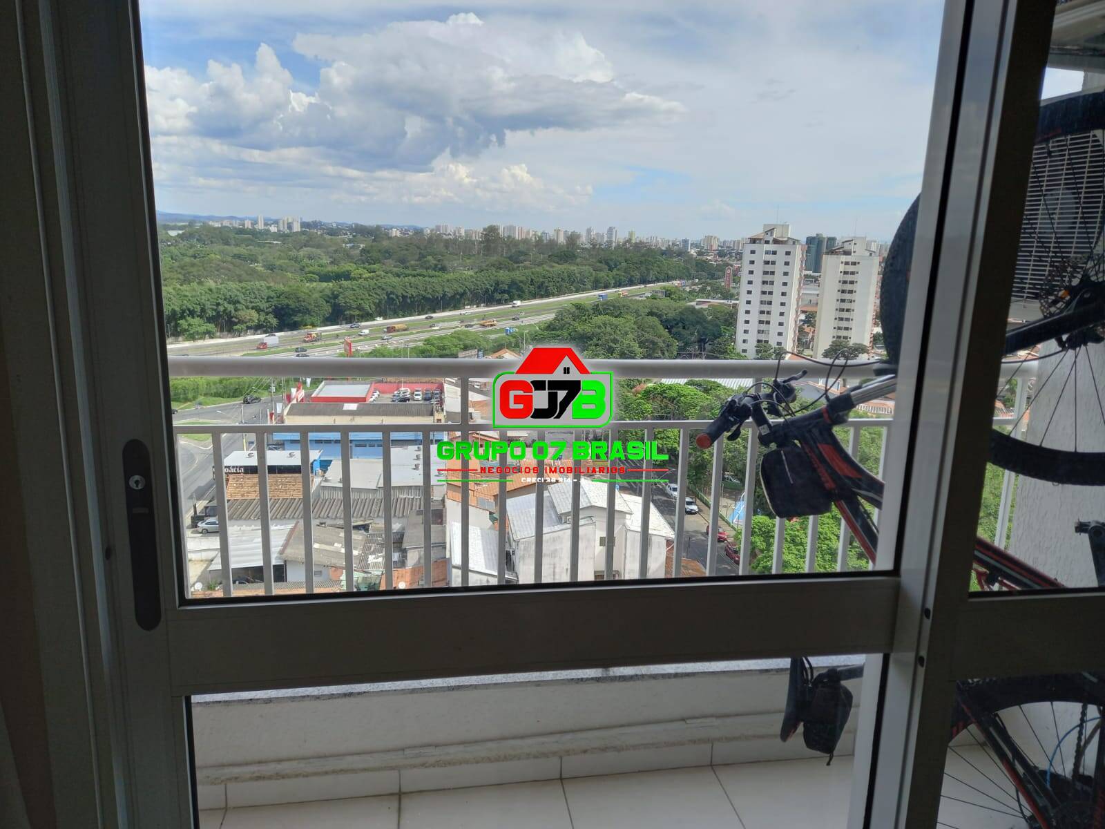 Apartamento à venda com 2 quartos, 59m² - Foto 1