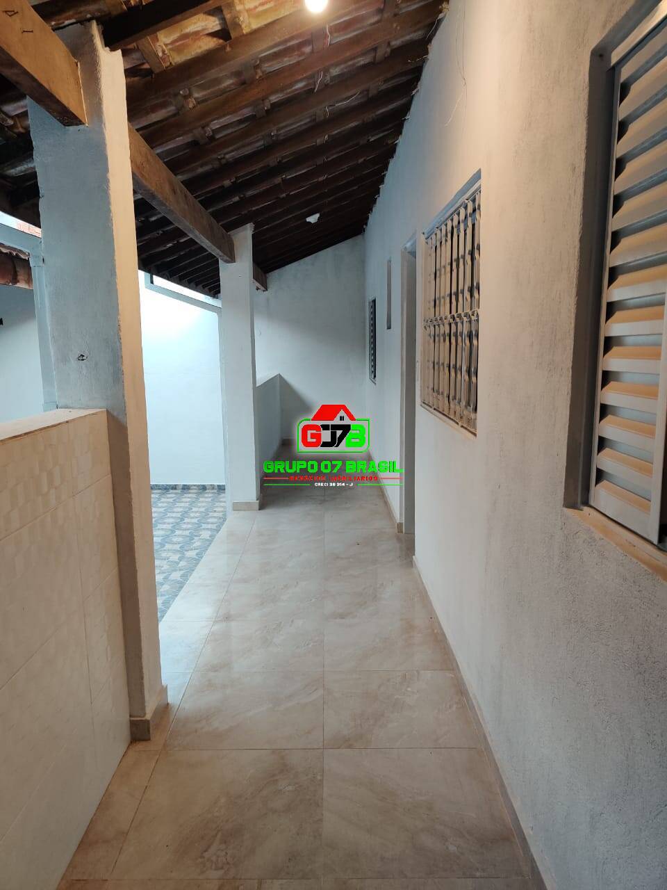 Casa à venda com 3 quartos, 253m² - Foto 3