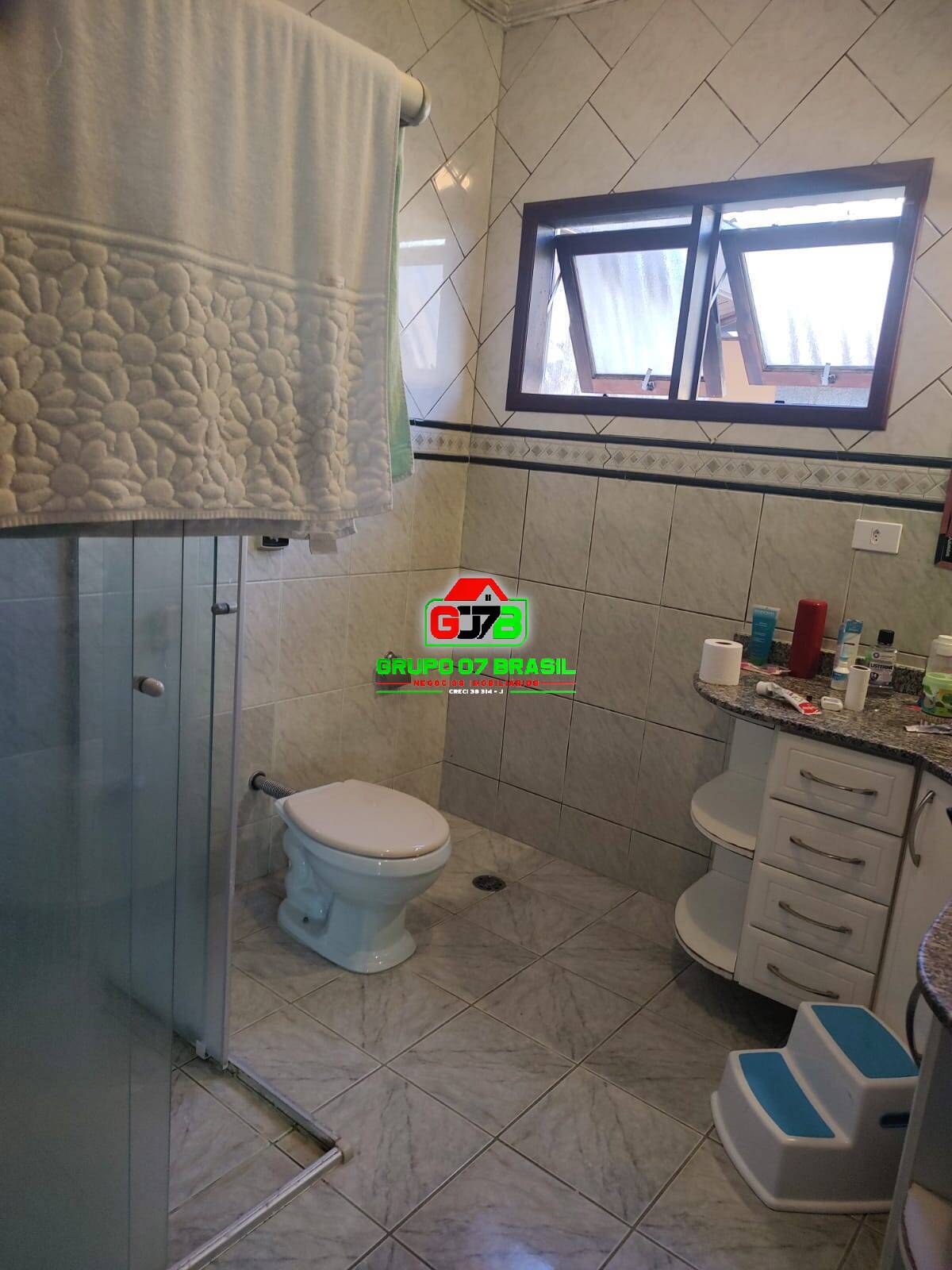 Casa à venda com 4 quartos, 250m² - Foto 21