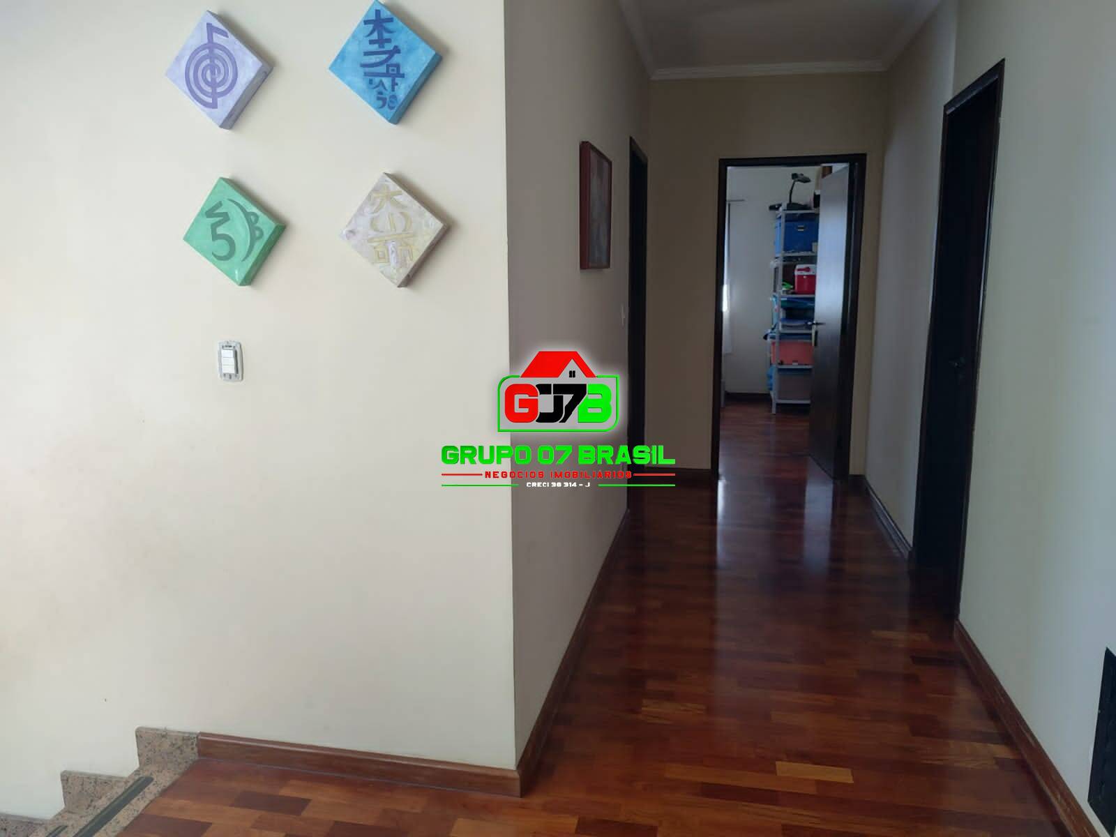 Casa à venda com 4 quartos, 250m² - Foto 39