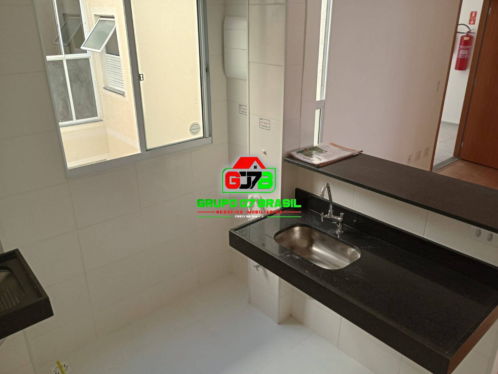 Apartamento à venda com 2 quartos, 40m² - Foto 3