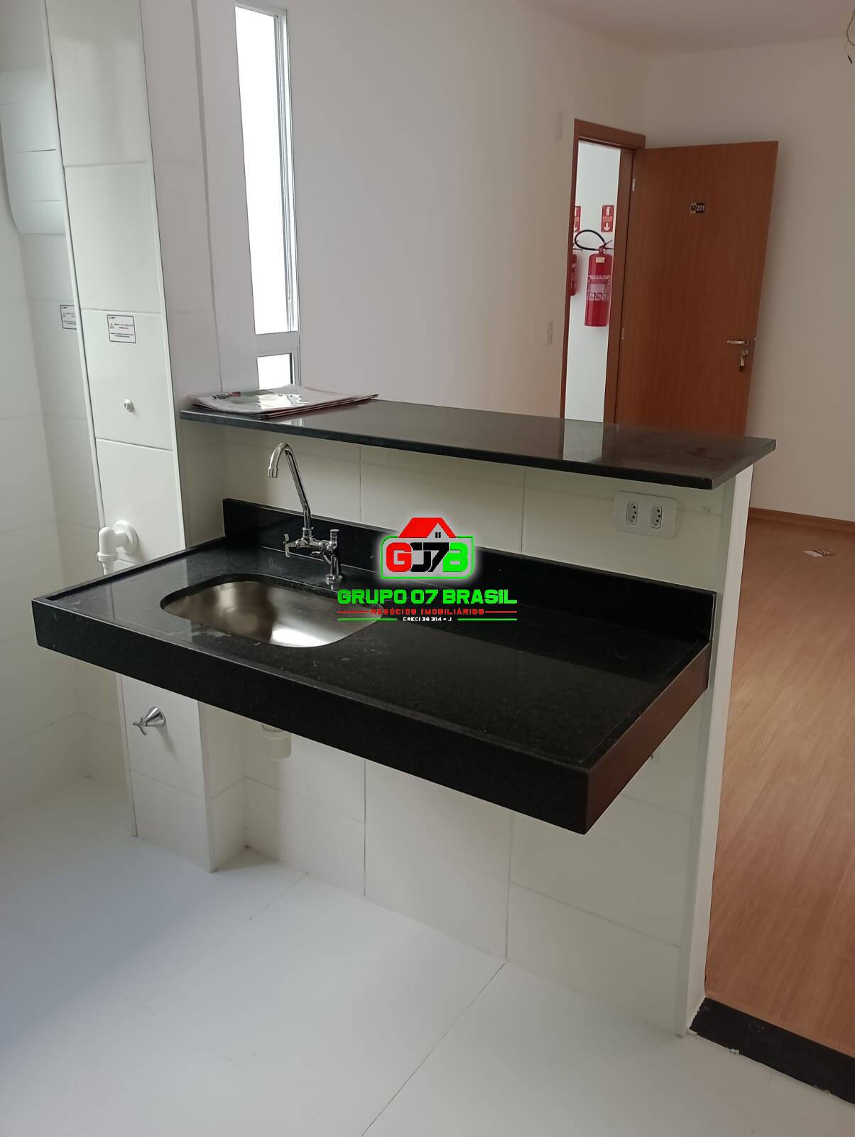 Apartamento à venda com 2 quartos, 40m² - Foto 1