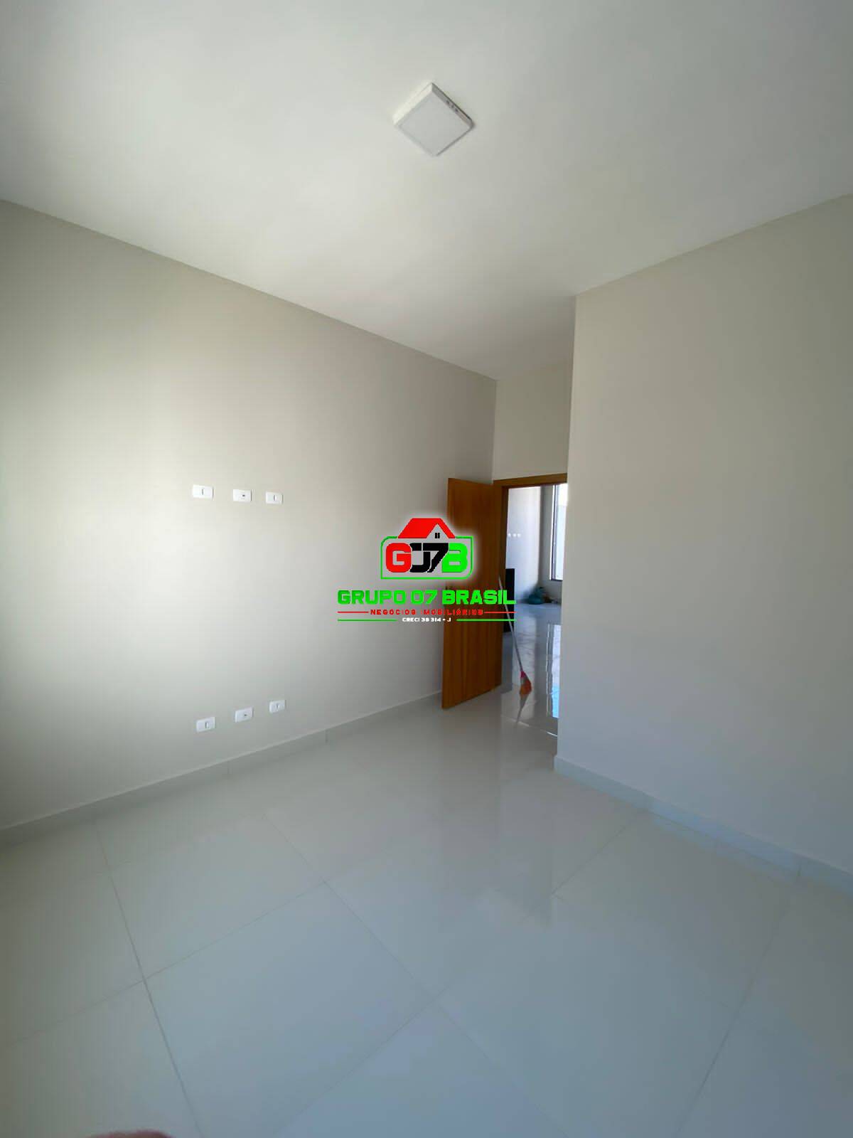 Casa à venda com 2 quartos, 140m² - Foto 14