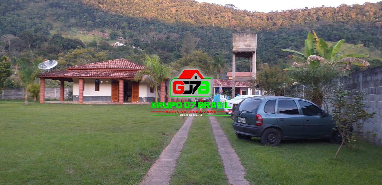 Fazenda à venda com 3 quartos, 300m² - Foto 4