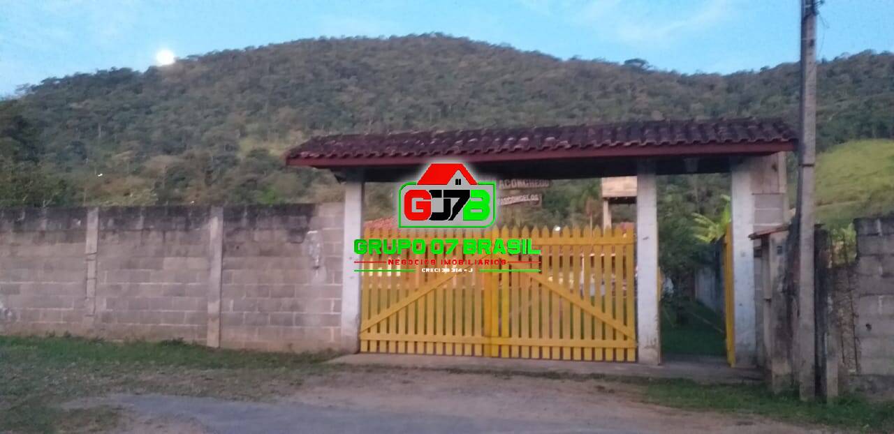 Fazenda à venda com 3 quartos, 300m² - Foto 48