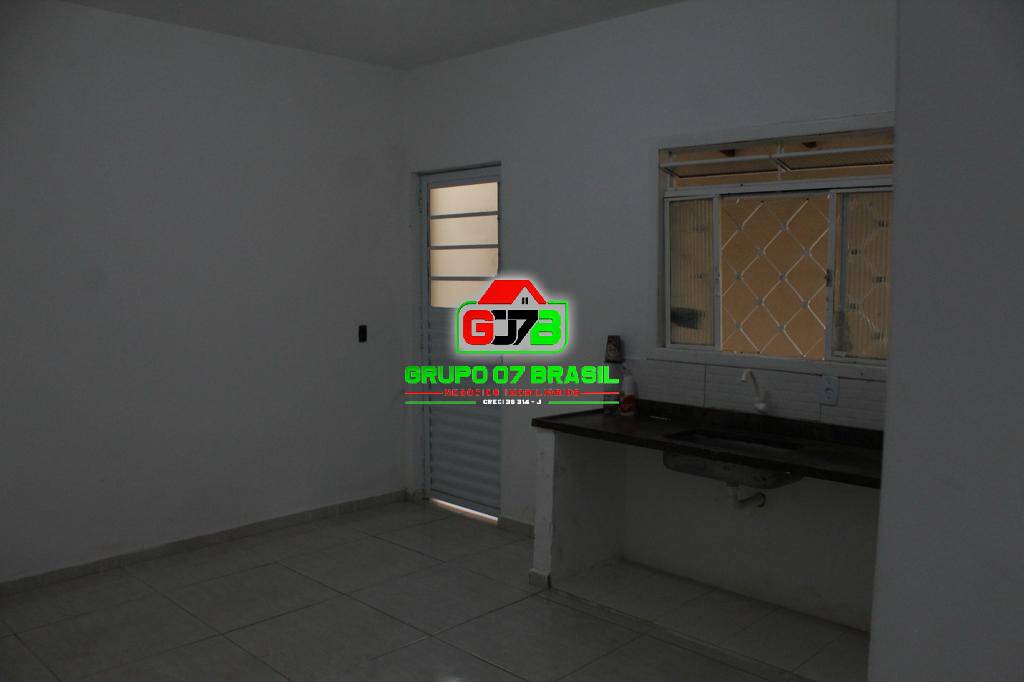 Casa à venda com 2 quartos, 125m² - Foto 14