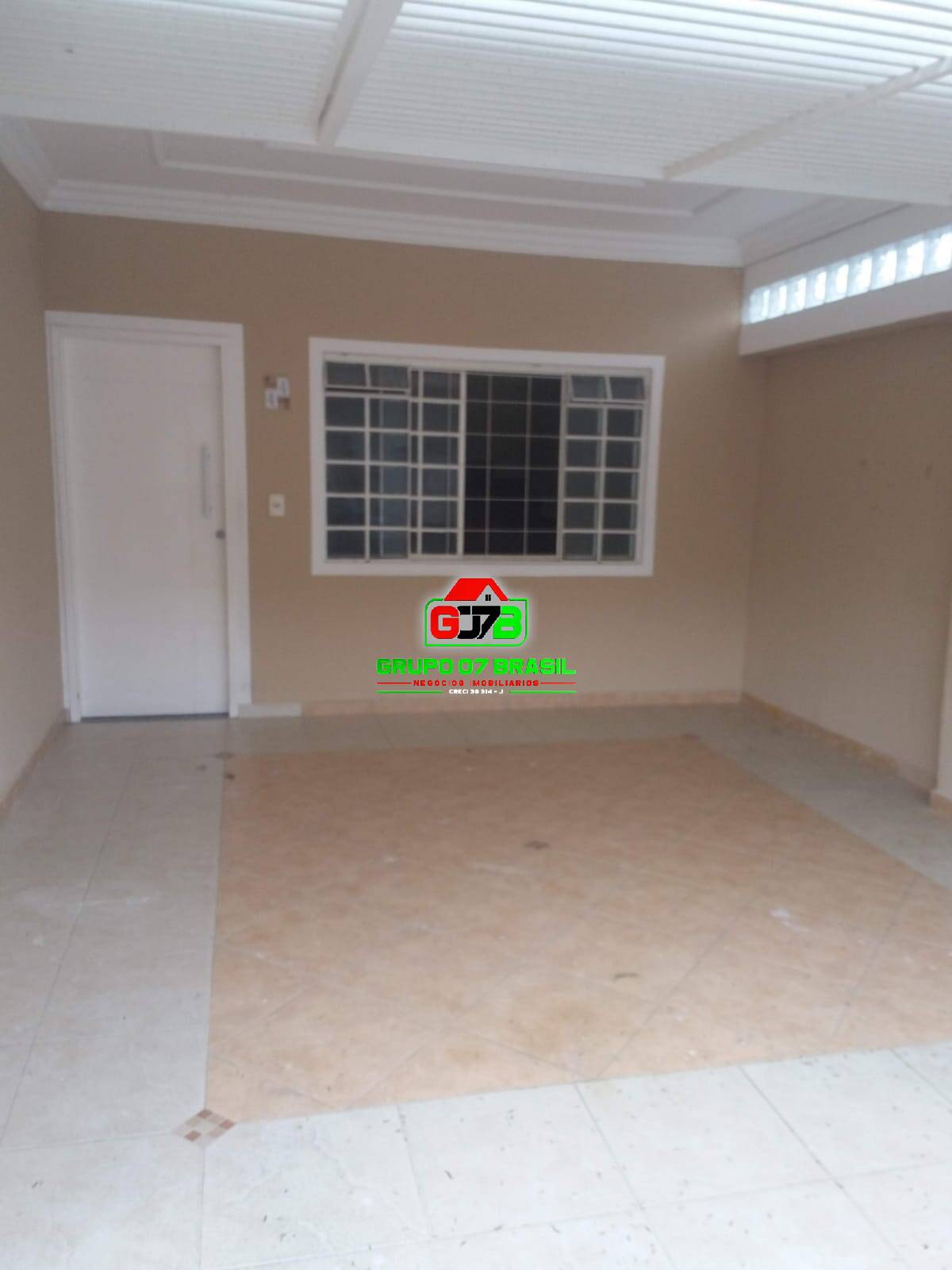 Sobrado à venda com 3 quartos, 196m² - Foto 1