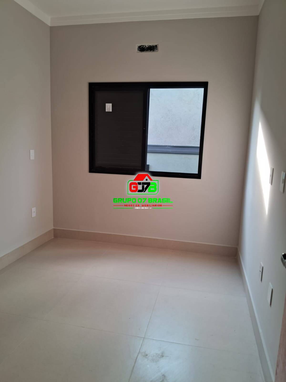 Casa à venda com 3 quartos, 326m² - Foto 17