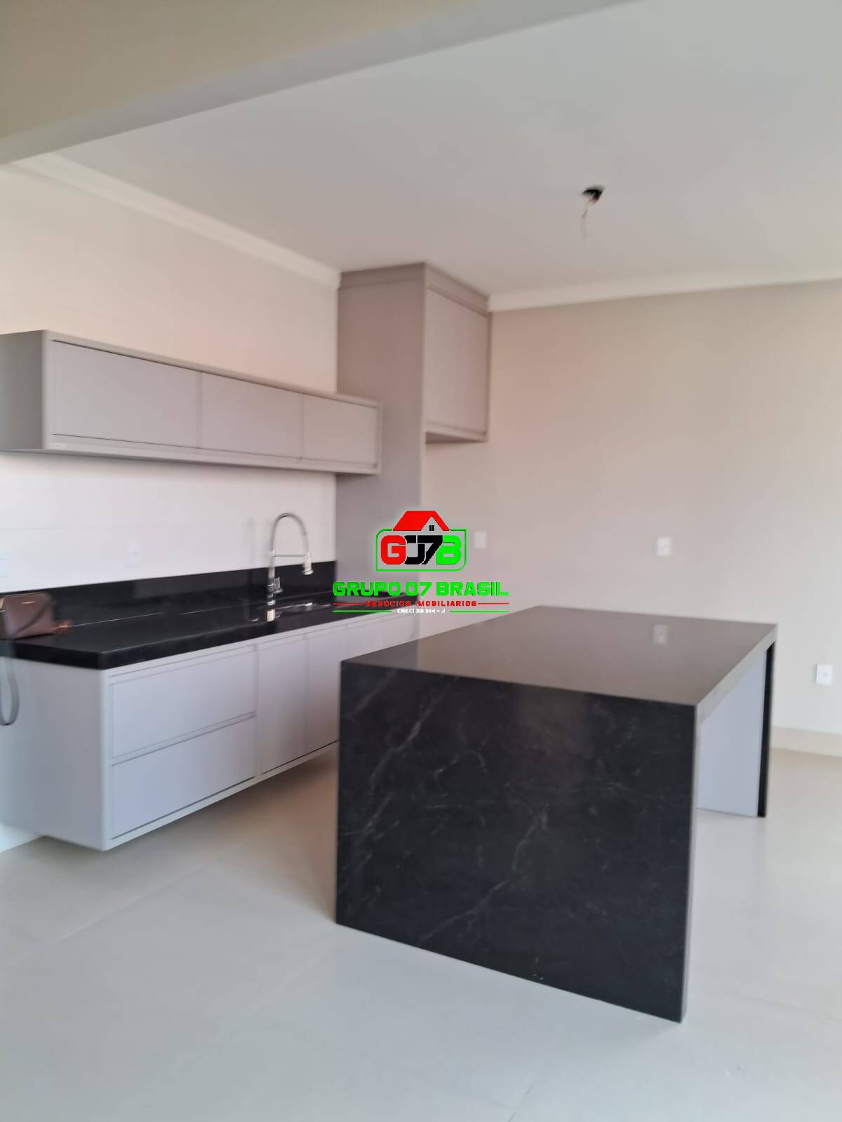 Casa à venda com 3 quartos, 326m² - Foto 28