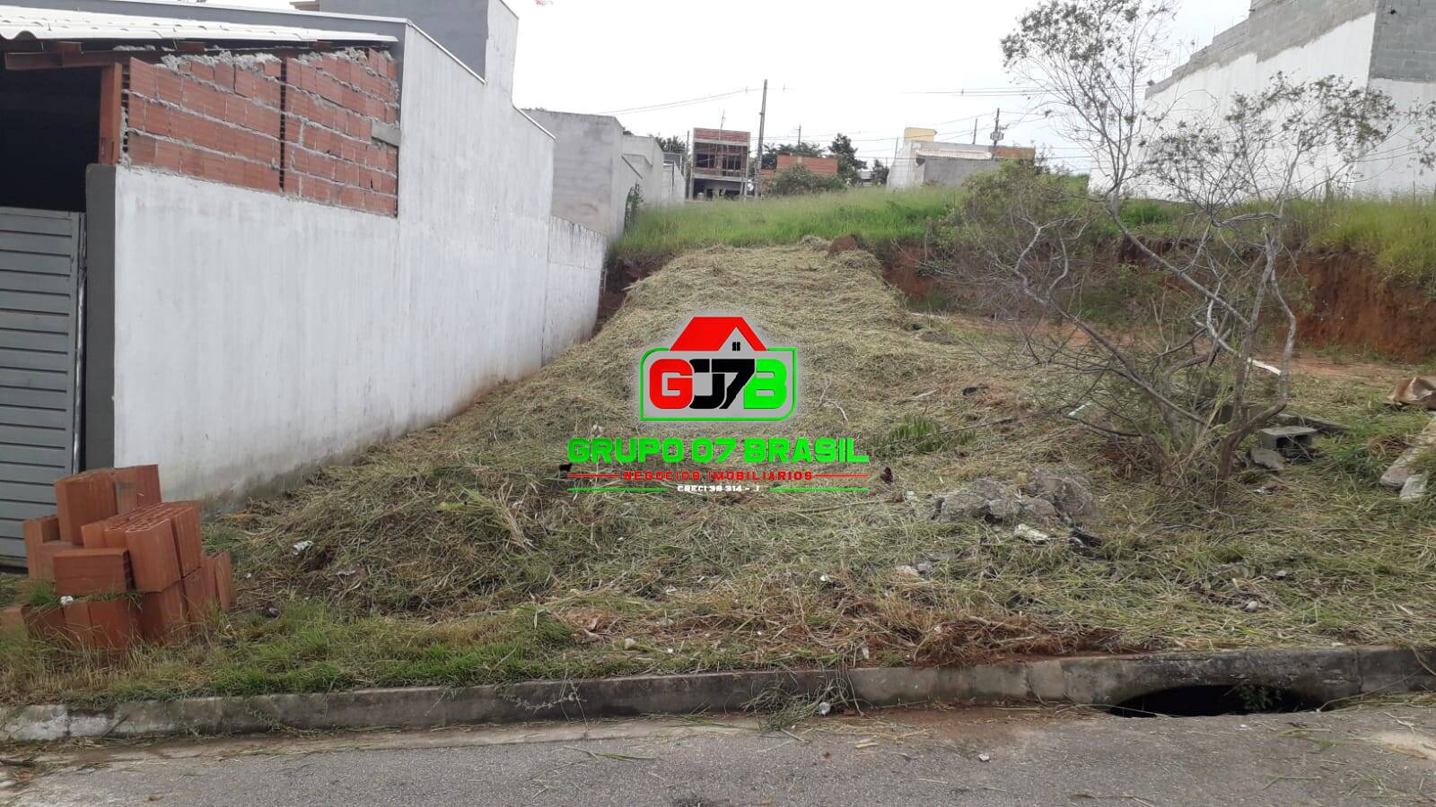 Terreno à venda, 132m² - Foto 1