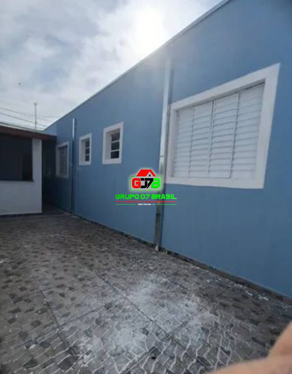 Casa à venda com 3 quartos, 140m² - Foto 2