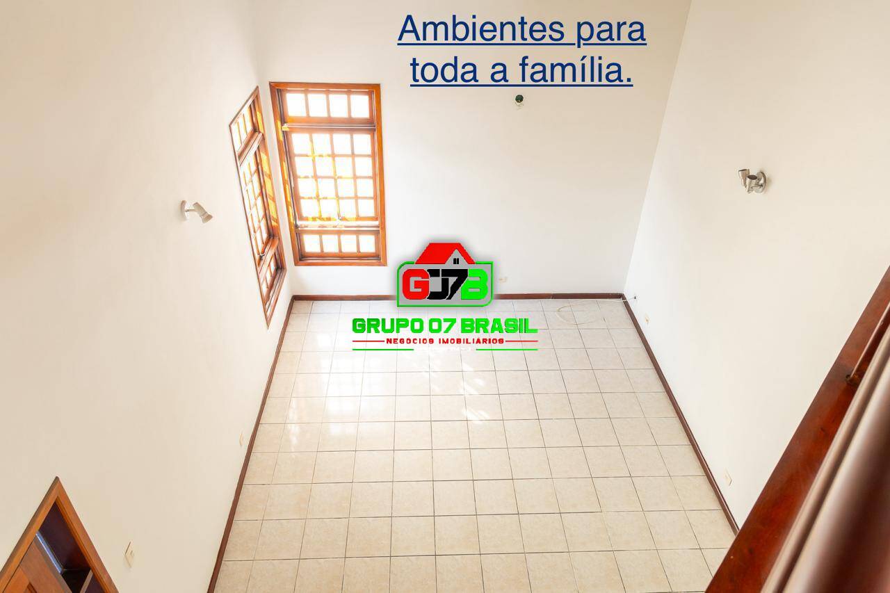 Casa à venda com 4 quartos, 300m² - Foto 24