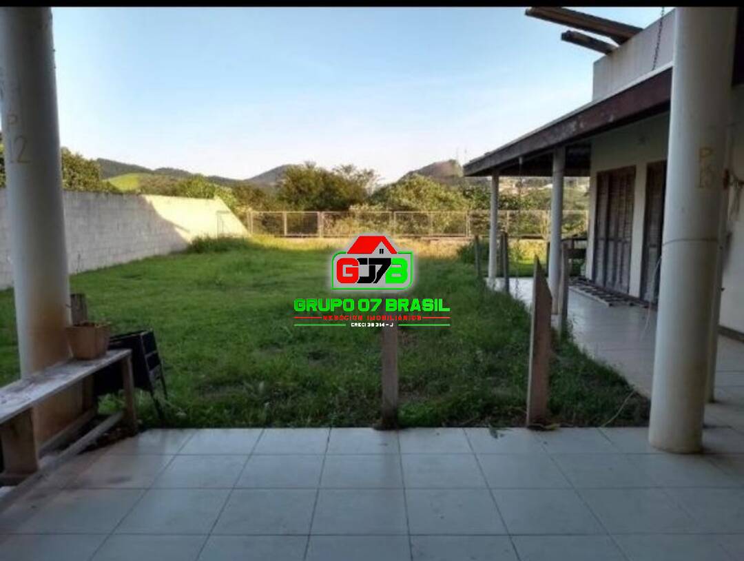 Casa à venda com 5 quartos, 1400m² - Foto 7