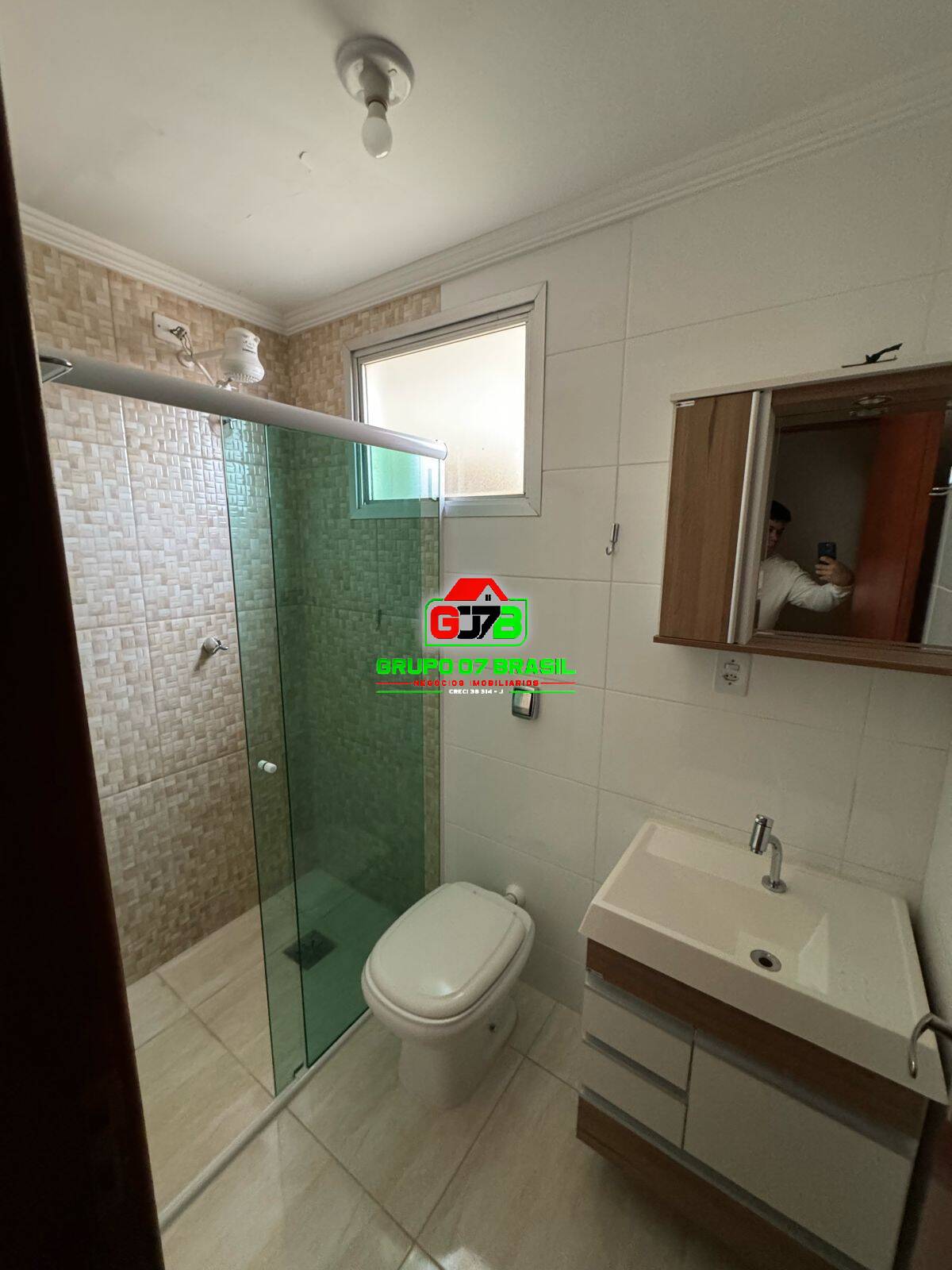 Apartamento à venda com 3 quartos, 80m² - Foto 1