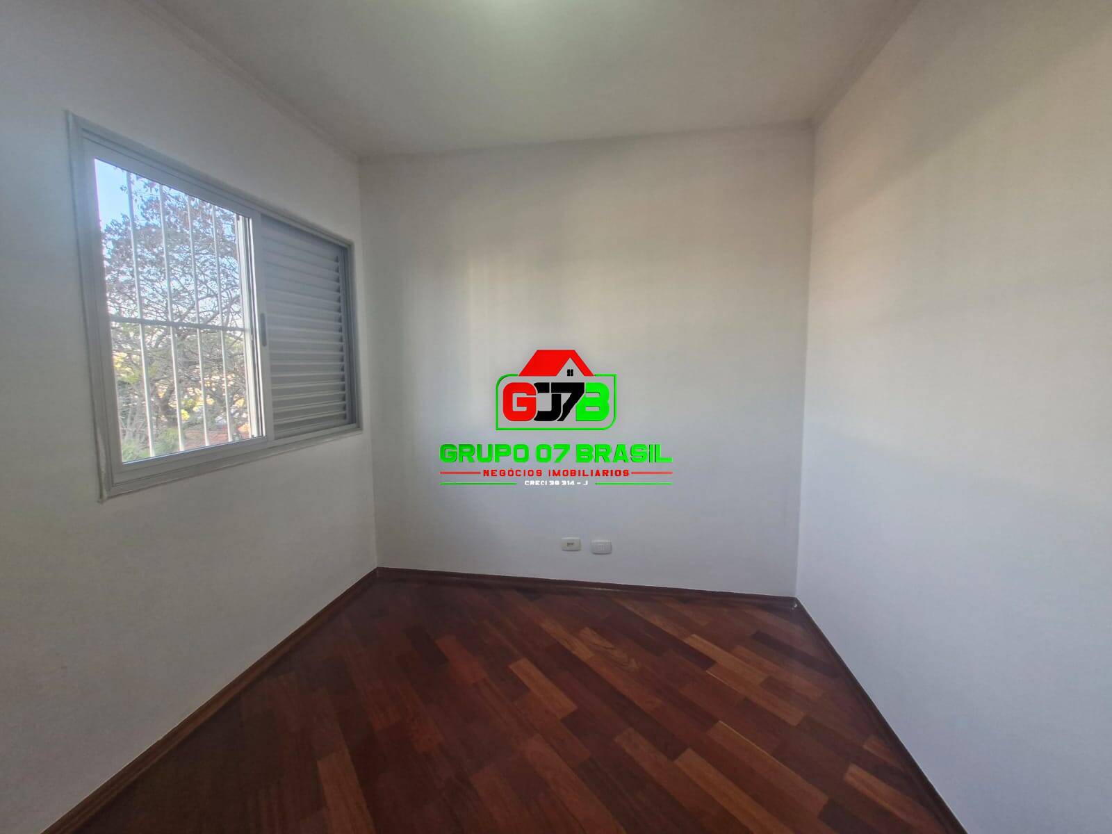 Apartamento à venda com 3 quartos, 81m² - Foto 8