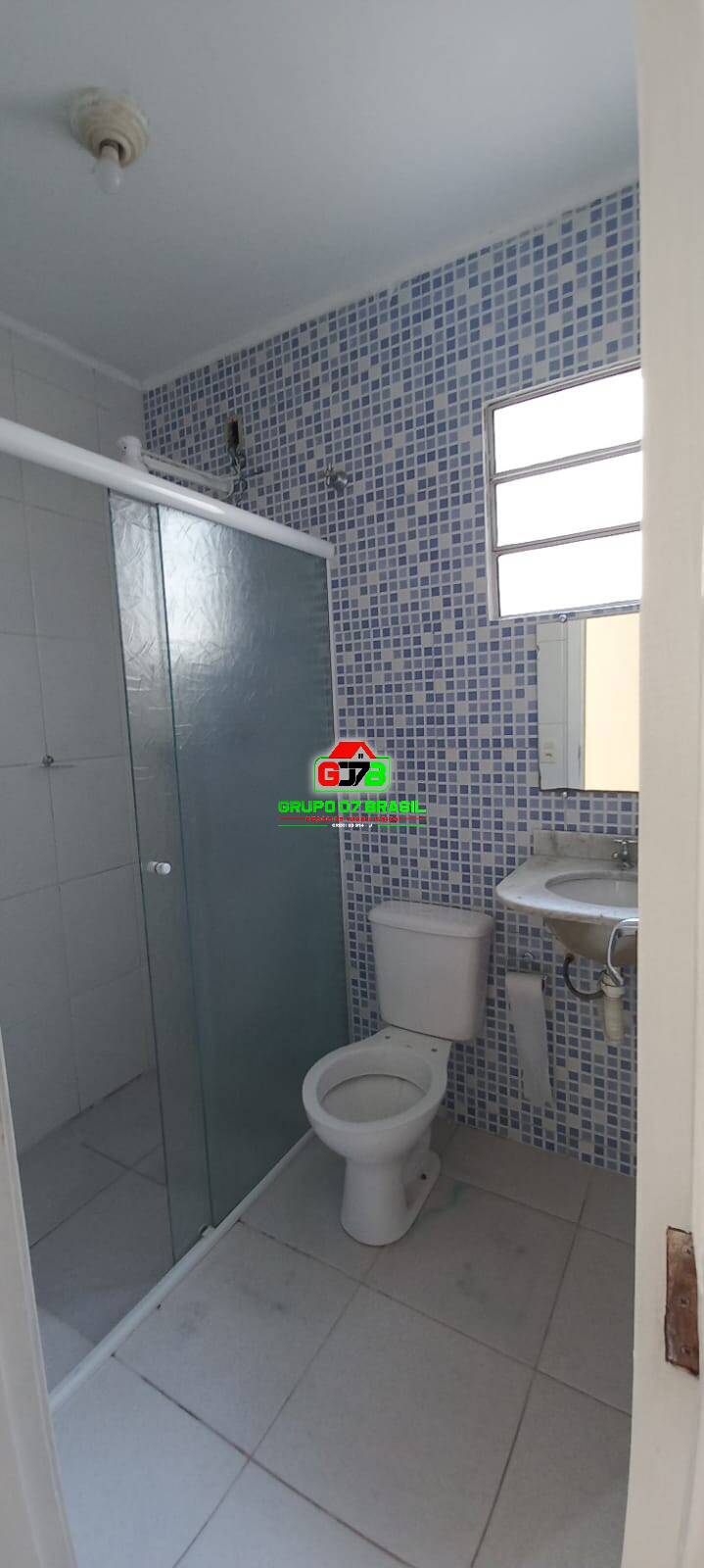 Casa à venda com 2 quartos, 60m² - Foto 5