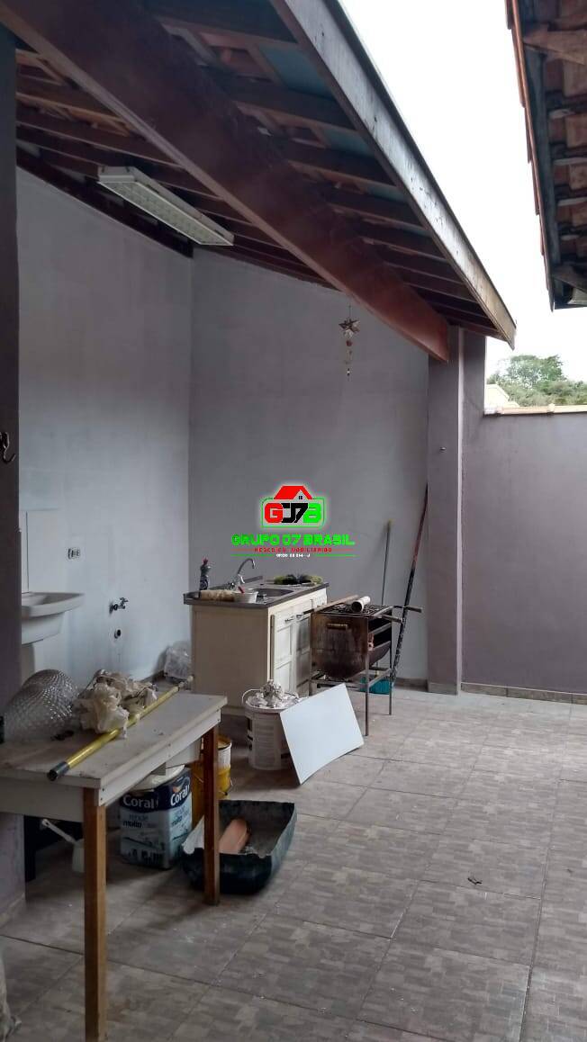 Casa à venda com 3 quartos, 61m² - Foto 18