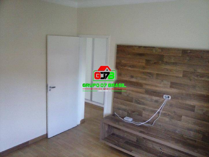 Casa à venda com 4 quartos, 360m² - Foto 22