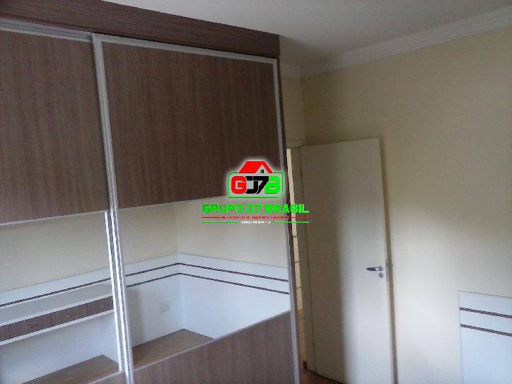 Casa à venda com 4 quartos, 360m² - Foto 24