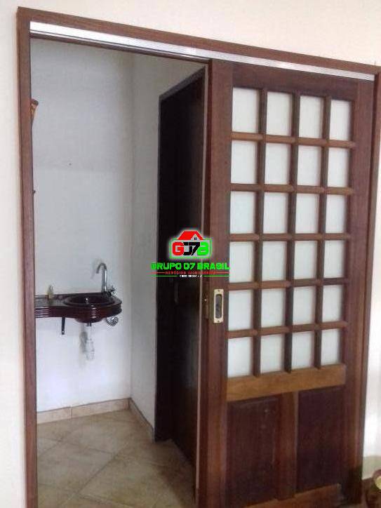 Casa de Condomínio à venda com 3 quartos, 600m² - Foto 16