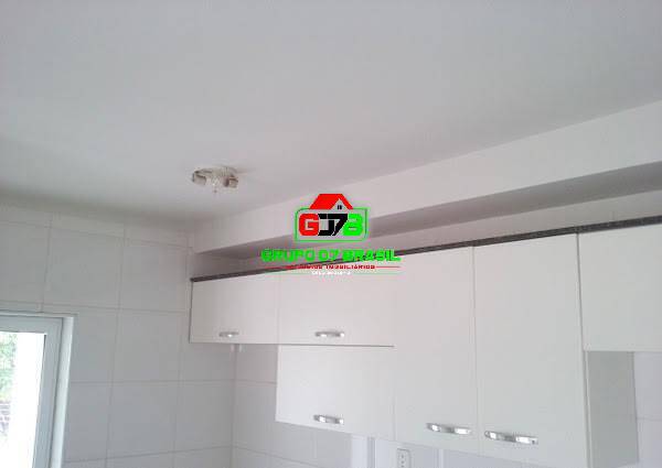 Apartamento à venda com 2 quartos, 62m² - Foto 11