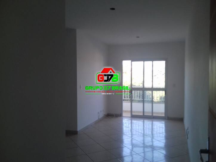 Apartamento à venda com 2 quartos, 62m² - Foto 19