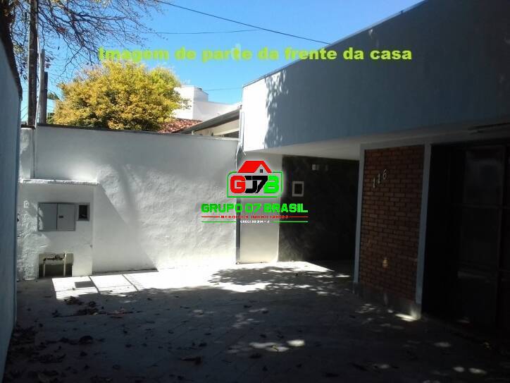 Casa à venda com 3 quartos, 250m² - Foto 3