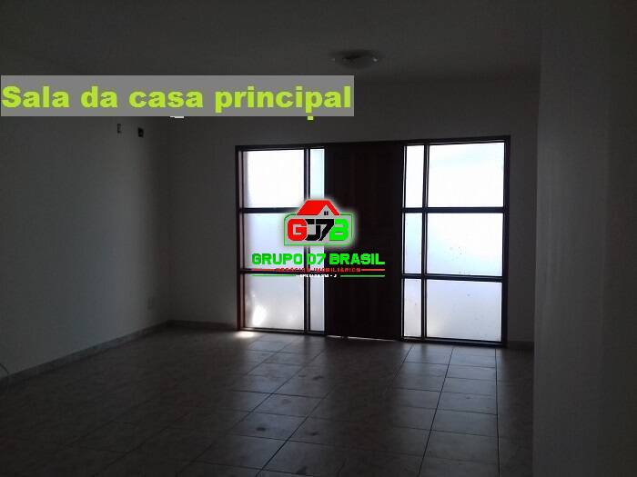 Casa à venda com 3 quartos, 250m² - Foto 25