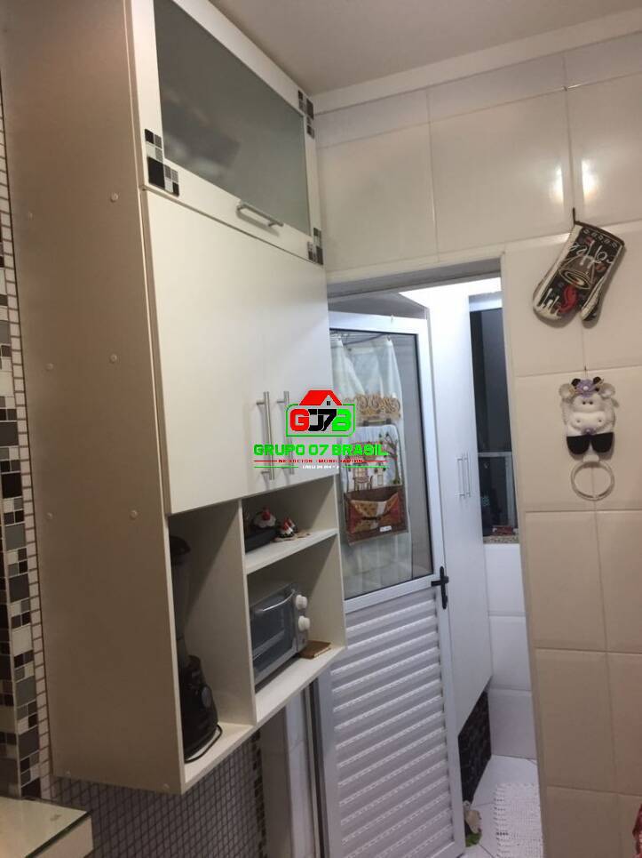 Apartamento à venda com 2 quartos, 63m² - Foto 12